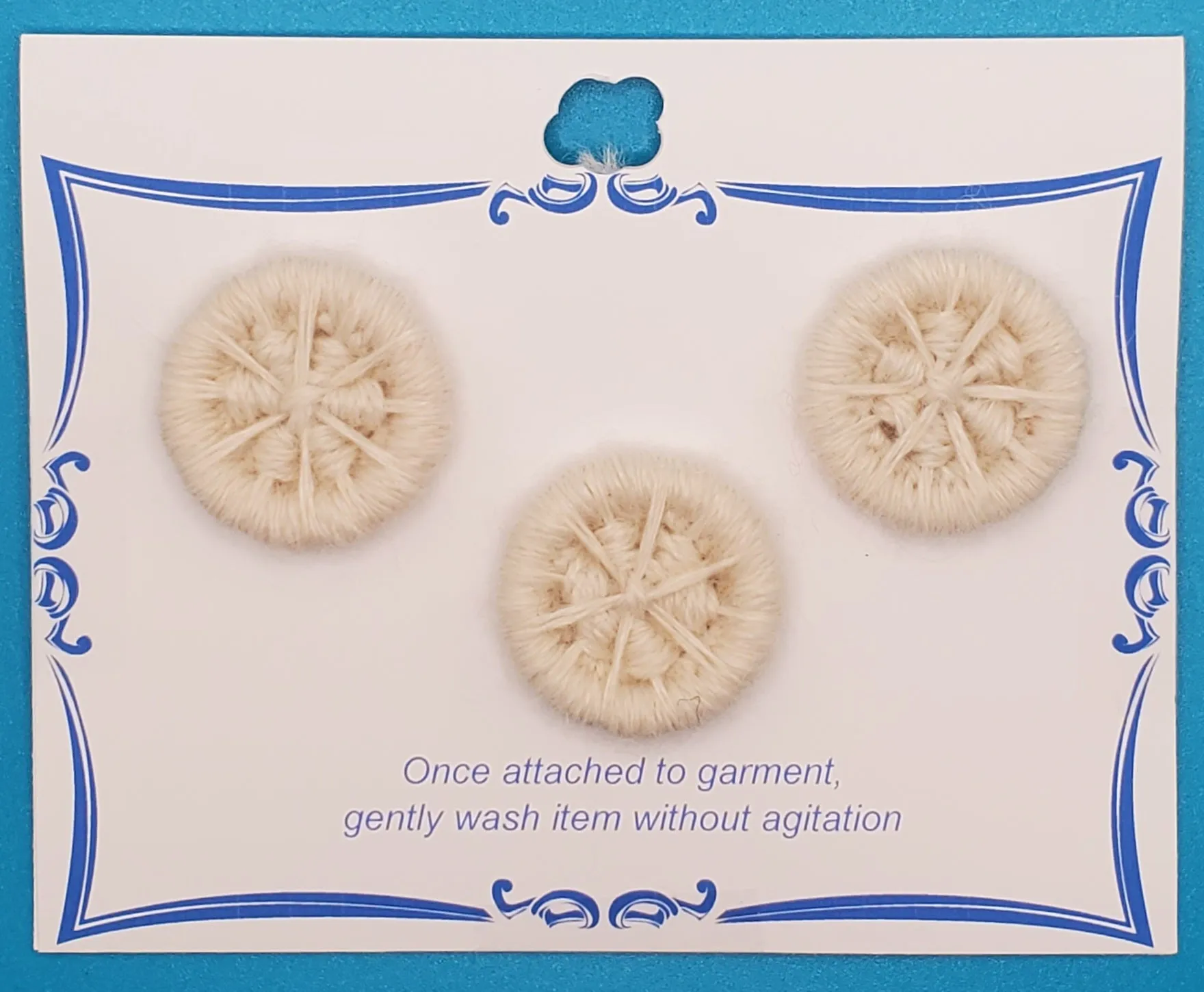 AB117 Alpaca Cream Wheel 3 Button Set