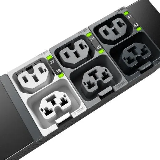 APC APC NetShelter Rack PDU Advanced | Switched Metered Outlet | 11.5kW | 3PH | 415V | 20A | 520P6 | 48 Outlet (APDU10250SM)