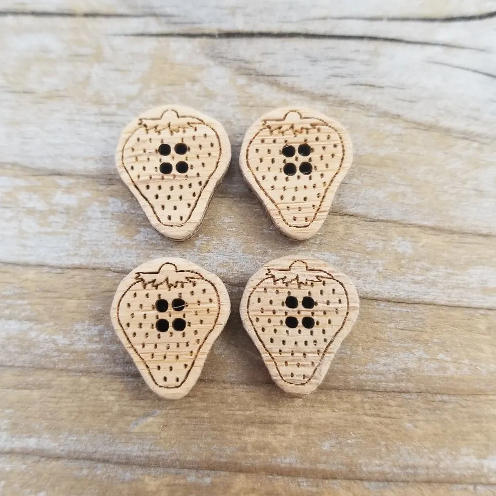 Bamboo Strawberry Buttons 3/4"