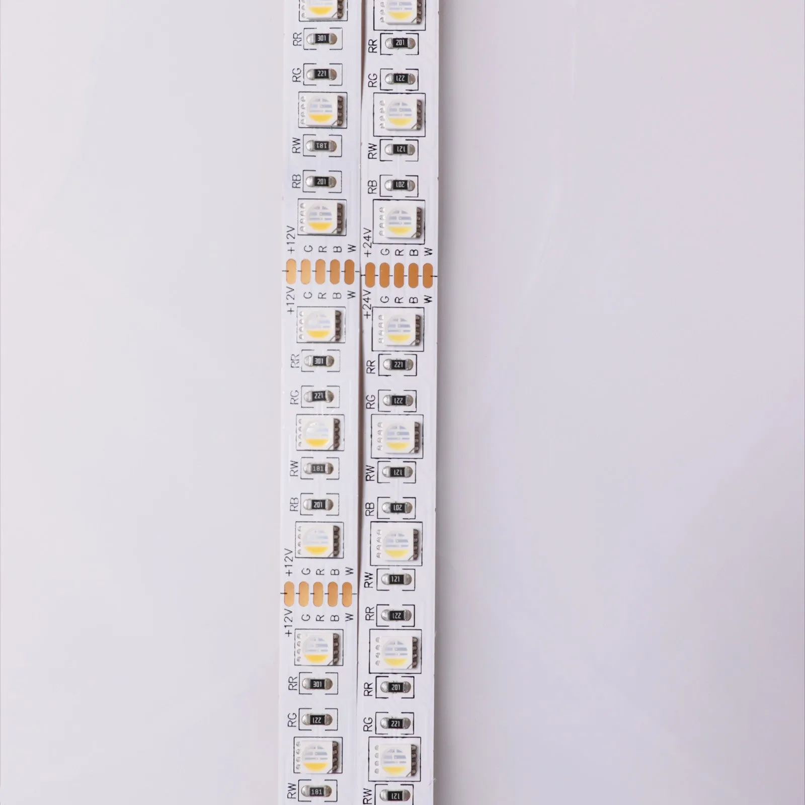 CRI-MAX™ CRI 95  4-in-1 RGBW LED Flexible Strip 3200K - 60 LEDs/m- 5m/Reel