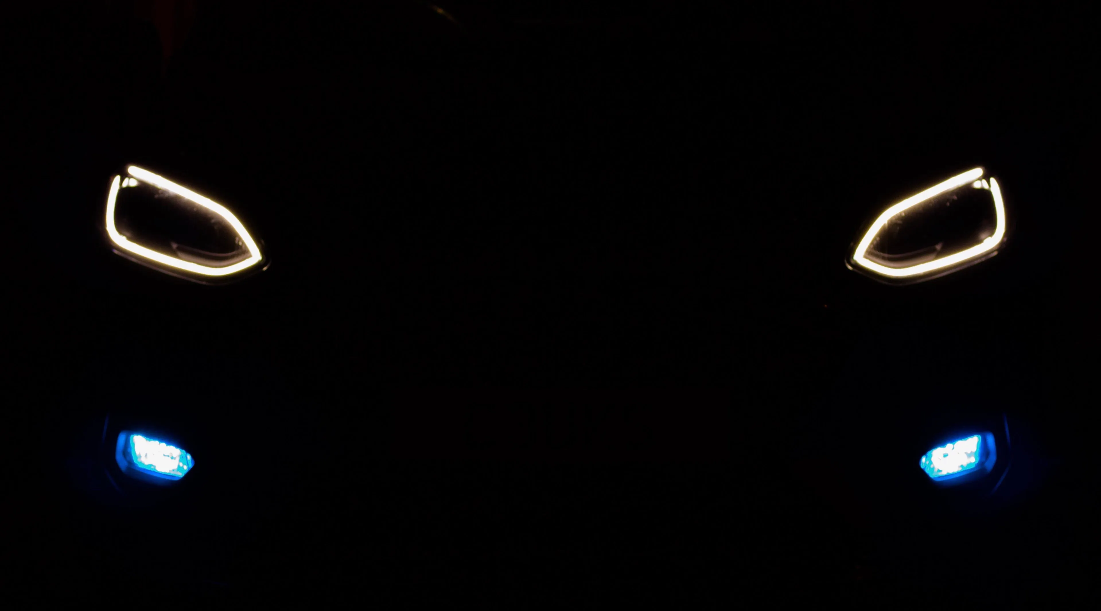 Enhanced Edition RGB Fog Lights - Bluetooth Controlled