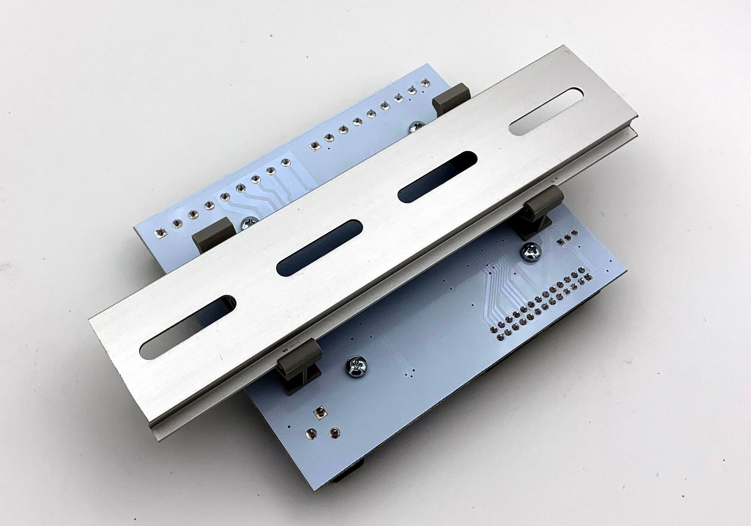 PI-SPI-DIN-4000 Input/Output I/O Module Interface