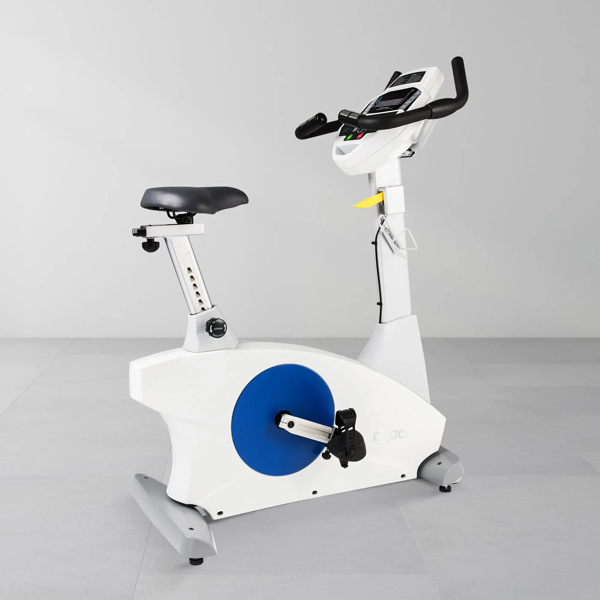 Rehab 7.0U Upright Bike