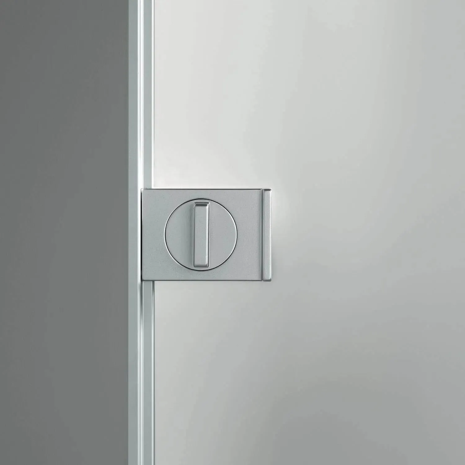 Vela Door